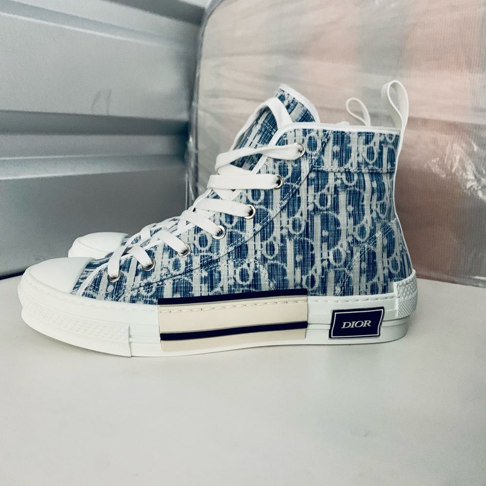 Dior Blue and White Oblique High-Top Sneaker